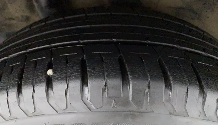 2018 Hyundai Verna 1.6 SX VTVT AT (O), Petrol, Automatic, 12,944 km, Right Rear Tyre Tread