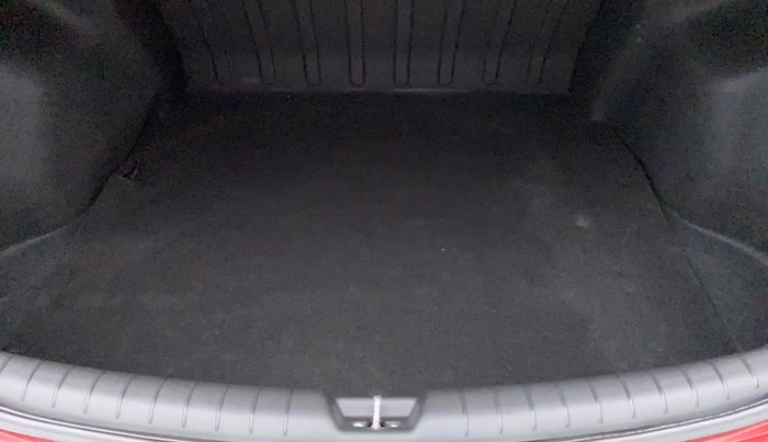 2018 Hyundai Verna 1.6 SX VTVT AT (O), Petrol, Automatic, 12,944 km, Boot Inside