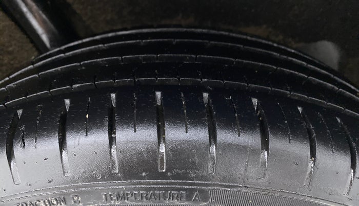 2019 Maruti Baleno ZETA PETROL 1.2, Petrol, Manual, 29,898 km, Right Rear Tyre Tread