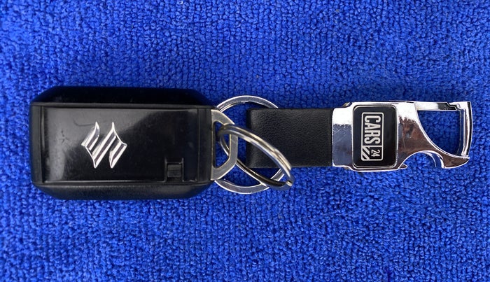 2019 Maruti Baleno ZETA PETROL 1.2, Petrol, Manual, 29,898 km, Key Close Up