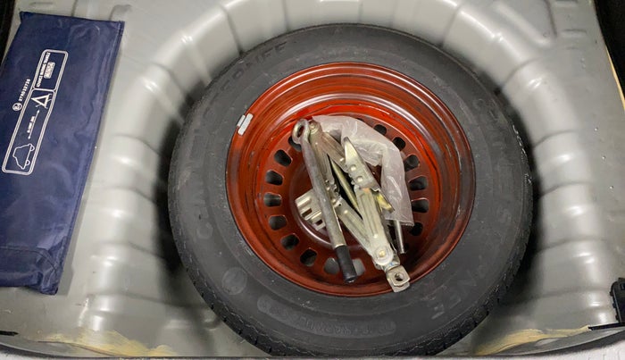 2021 Renault Kiger RXT 1.0 TURBO MT DUAL TONE, Petrol, Manual, 38,172 km, Spare Tyre