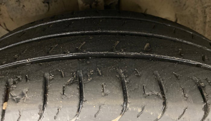 2017 Hyundai Creta 1.6 E + VTVT, Petrol, Manual, 54,913 km, Left Front Tyre Tread