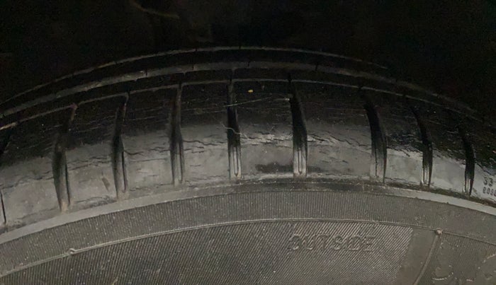 2014 Hyundai i10 SPORTZ 1.2, Petrol, Manual, 54,204 km, Left Front Tyre Tread