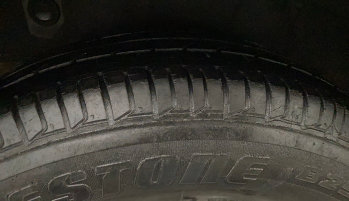 2014 Hyundai i10 SPORTZ 1.2, Petrol, Manual, 54,204 km, Right Rear Tyre Tread