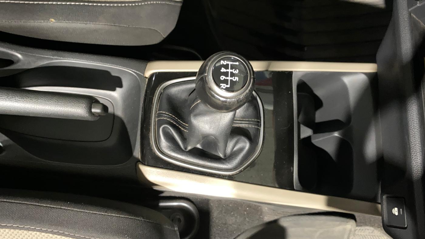 2023 Honda ELEVATE VX MT, Petrol, Manual, 20,959 km, Gear Lever