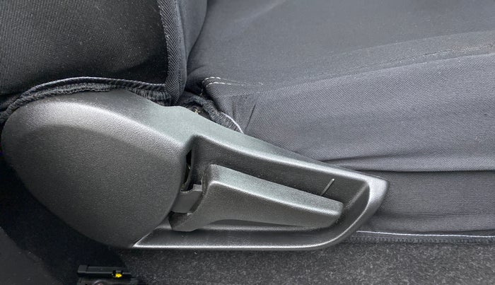 2021 Maruti S PRESSO VXI+, Petrol, Manual, 7,273 km, Driver Side Adjustment Panel