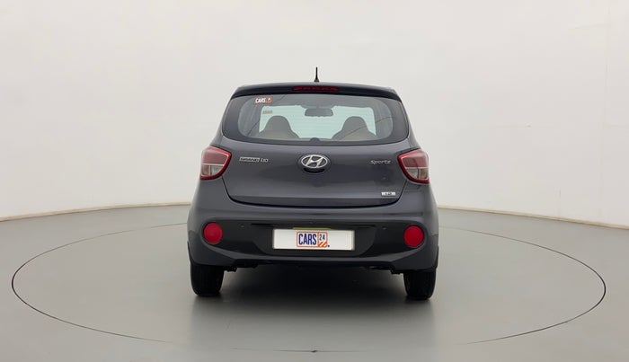 2017 Hyundai Grand i10 SPORTZ 1.2 KAPPA VTVT, Petrol, Manual, 53,848 km, Back/Rear