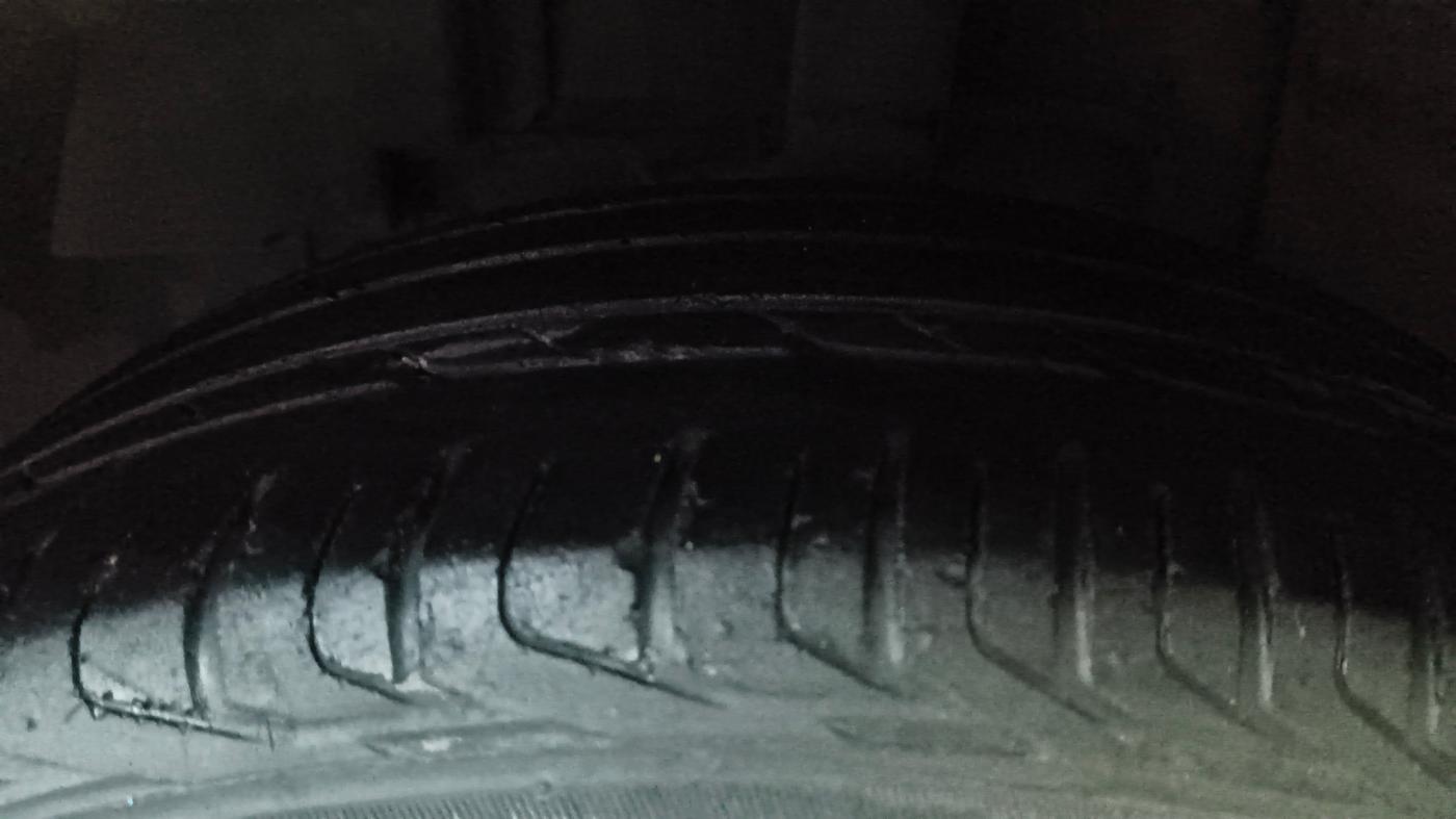 2021 Tata NEXON XZA PLUS SUNROOF PETROL, Petrol, Automatic, 50,314 km, Left Front Tyre Tread