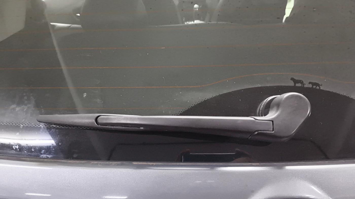 2021 Tata NEXON XZA PLUS SUNROOF PETROL, Petrol, Automatic, 50,314 km, Rear Wiper