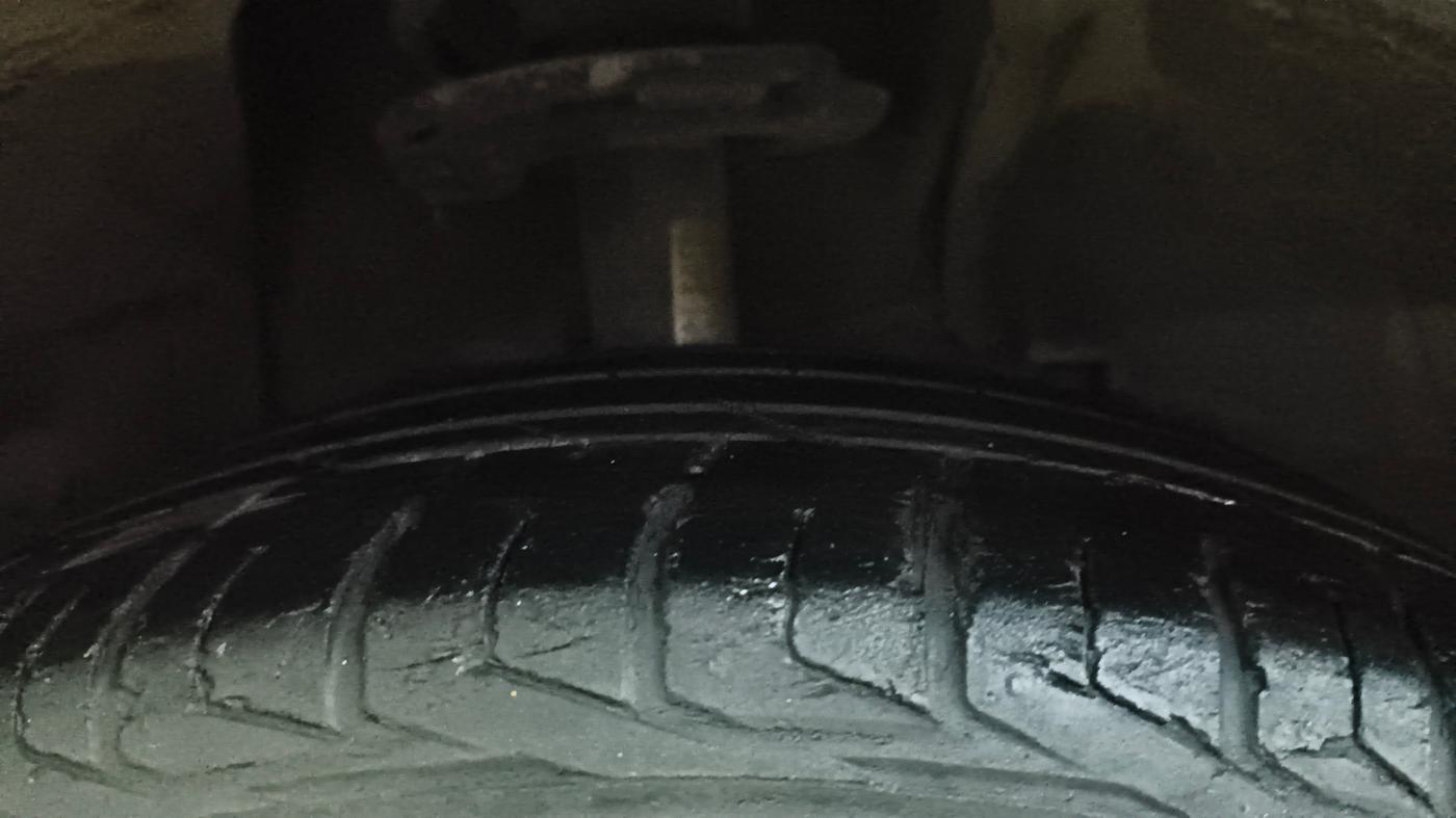 2021 Tata NEXON XZA PLUS SUNROOF PETROL, Petrol, Automatic, 50,314 km, Right Front Tyre Tread