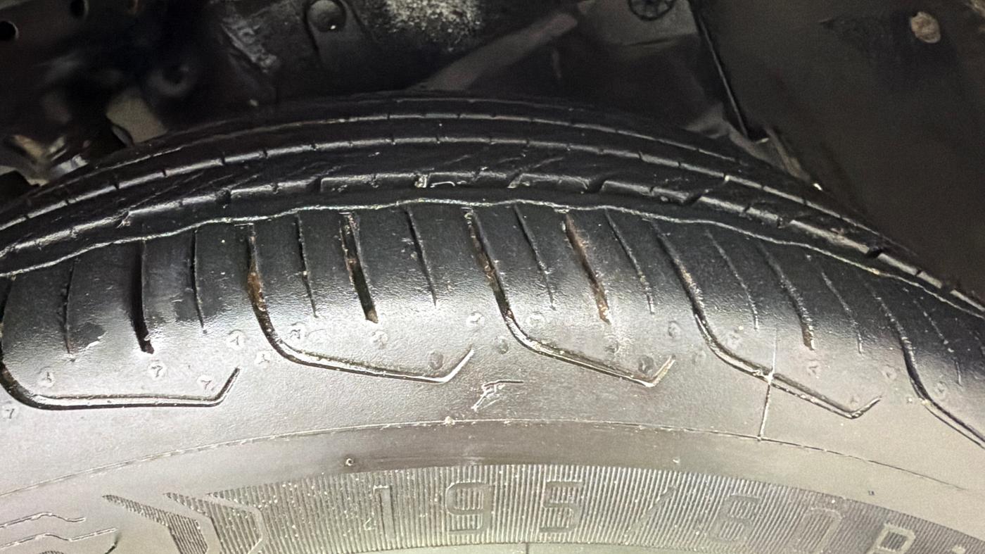 2017 Honda WR-V 1.2L I-VTEC S MT, Petrol, Manual, 38,624 km, Right Front Tyre Tread