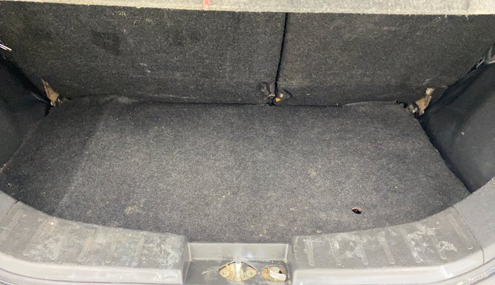2015 Maruti Wagon R Stingray VXI, Petrol, Manual, 89,635 km, Boot Inside