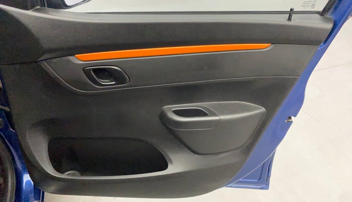 2017 Renault Kwid CLIMBER 1.0, Petrol, Manual, 53,503 km, Driver Side Door Panels Control