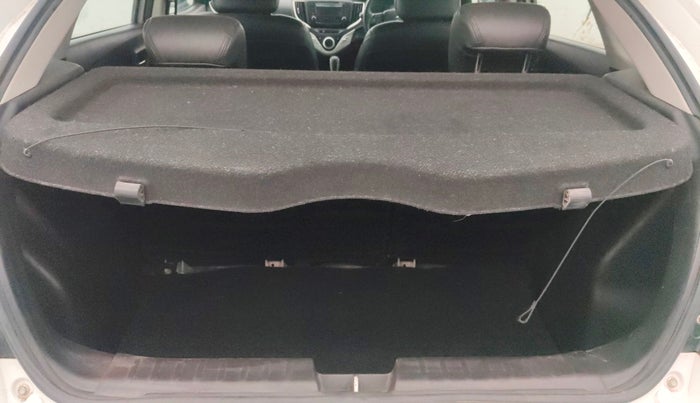 2017 Maruti Baleno ZETA CVT PETROL 1.2, Petrol, Automatic, 1,14,767 km, Boot Inside