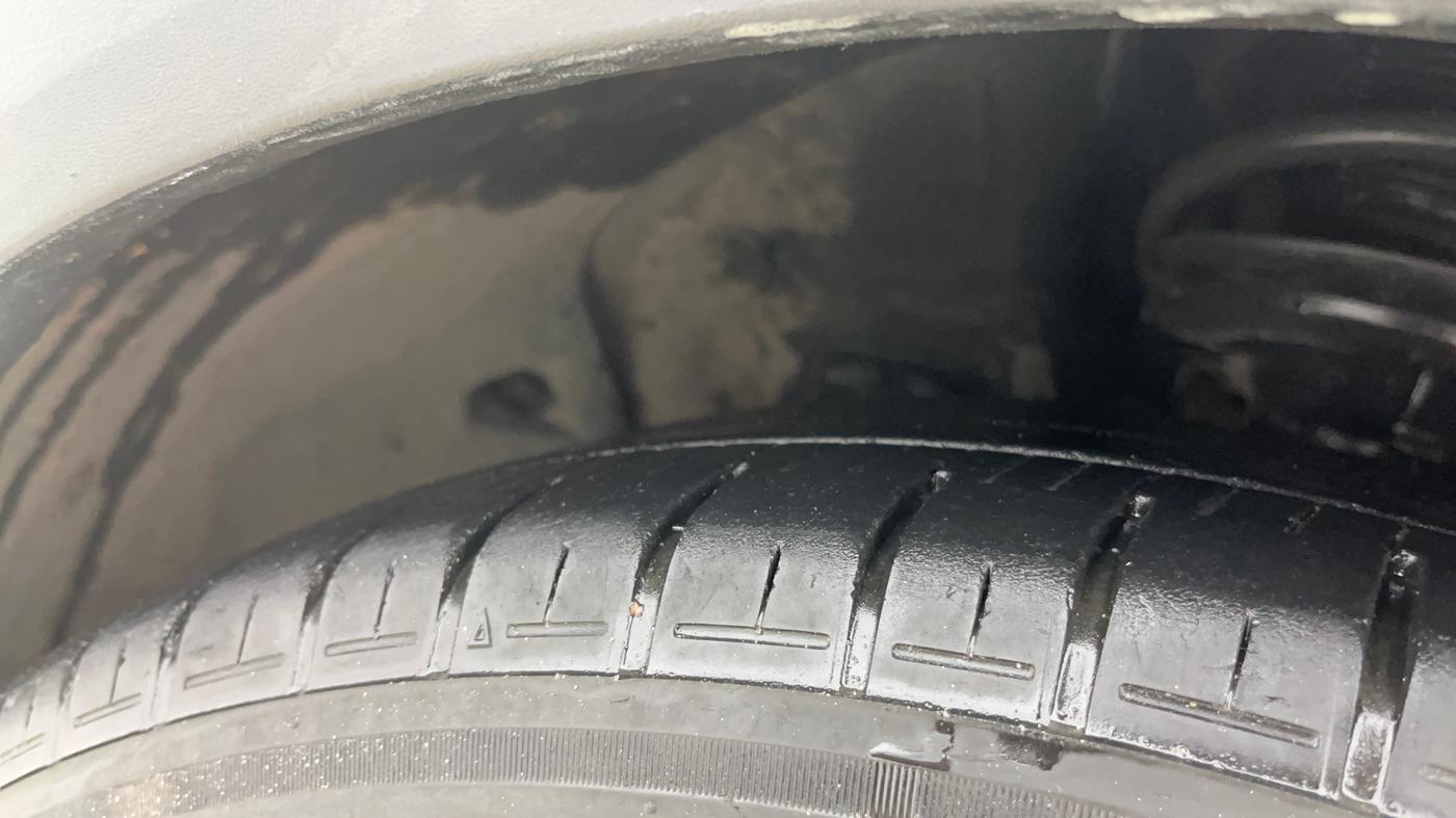 2019 Hyundai Creta SX AT 1.6 PETROL, Petrol, Automatic, 1,14,462 km, Left Front Tyre Tread