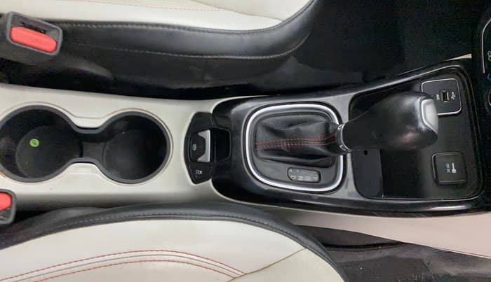 2018 Jeep Compass LIMITED (O) 1.4 PETROL AT, Petrol, Automatic, 1,05,900 km, Gear Lever