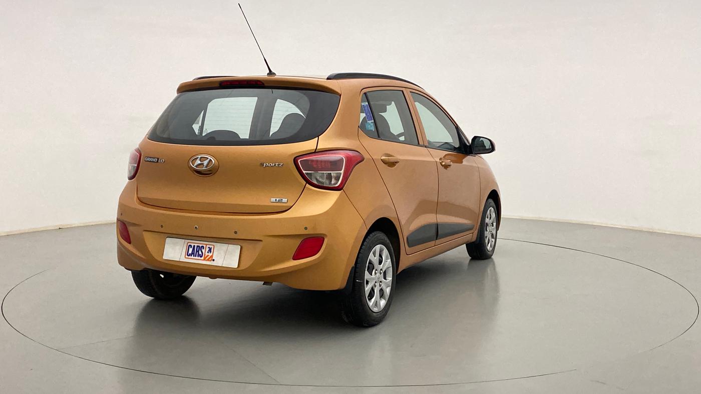 2016 Hyundai Grand i10 SPORTZ 1.2 KAPPA VTVT, Petrol, Manual, 45,540 km, Right Back Diagonal