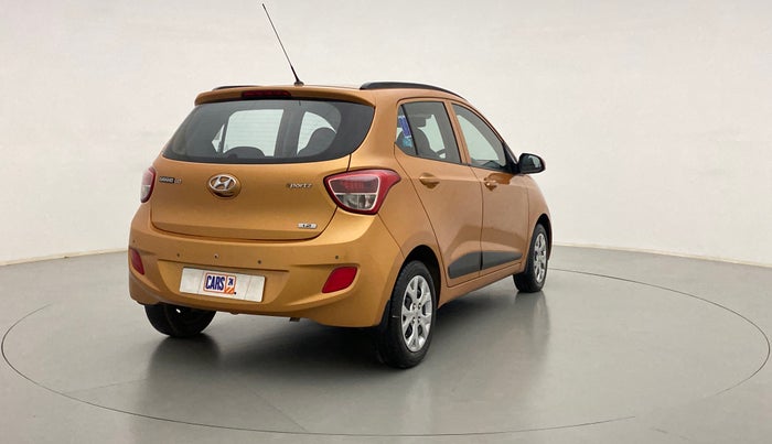 2016 Hyundai Grand i10 SPORTZ 1.2 KAPPA VTVT, Petrol, Manual, 45,540 km, Right Back Diagonal