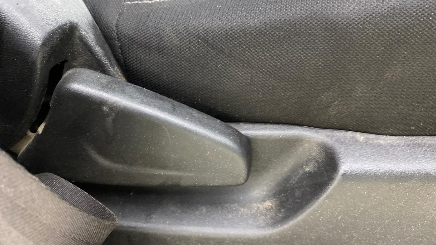 2018 Datsun Redi Go T (O), Petrol, Manual, 58,909 km, Driver Side Adjustment Panel