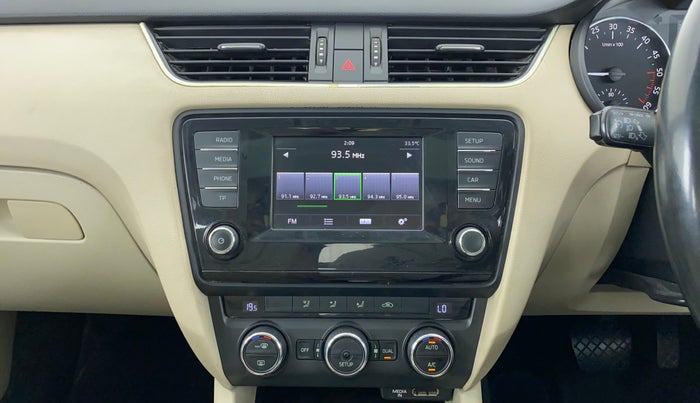 2014 Skoda Octavia ELEGANCE 2.0 TDI CR AT, Diesel, Automatic, 73,594 km, Air Conditioner