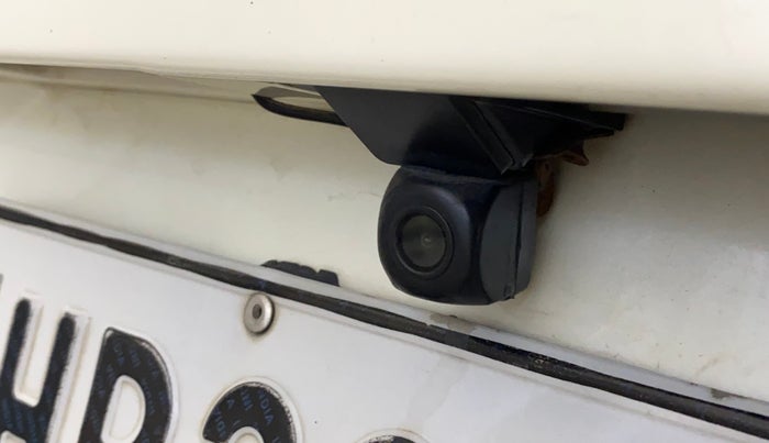 2023 Mahindra XUV300 W6 1.5 DIESEL AMT, Diesel, Automatic, 66,030 km, Parking Camera