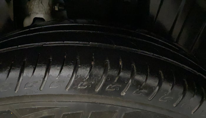 2023 Mahindra XUV300 W6 1.5 DIESEL AMT, Diesel, Automatic, 66,030 km, Left Rear Tyre Tread