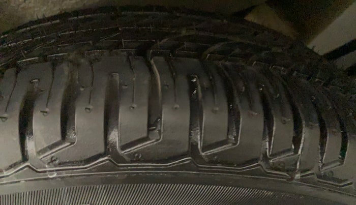 2015 Maruti Wagon R 1.0 VXI, Petrol, Manual, 10,171 km, Left Rear Tyre Tread