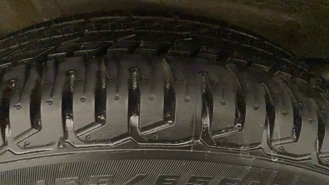 2015 Maruti Wagon R 1.0 VXI, Petrol, Manual, 10,171 km, Left Front Tyre Tread