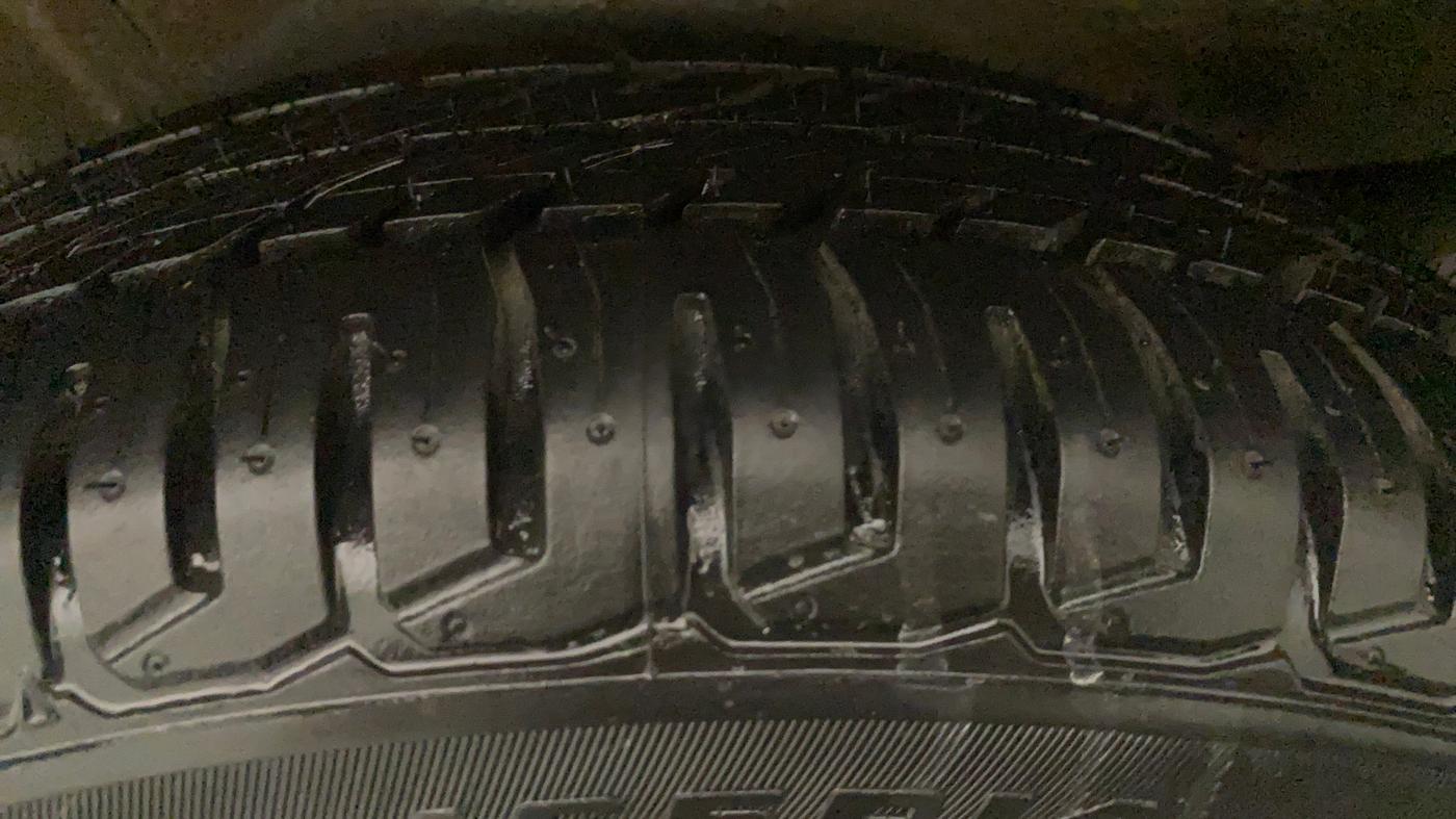 2015 Maruti Wagon R 1.0 VXI, Petrol, Manual, 10,171 km, Right Front Tyre Tread