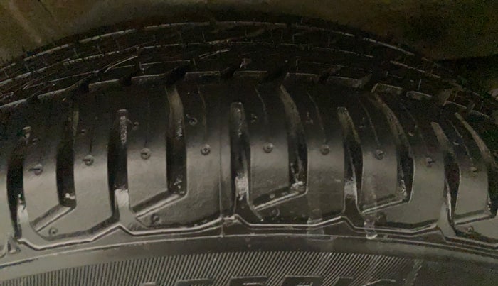 2015 Maruti Wagon R 1.0 VXI, Petrol, Manual, 10,171 km, Right Front Tyre Tread