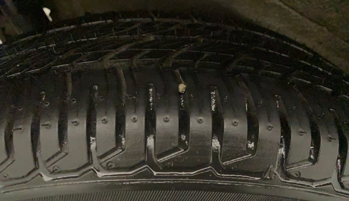 2015 Maruti Wagon R 1.0 VXI, Petrol, Manual, 10,171 km, Right Rear Tyre Tread