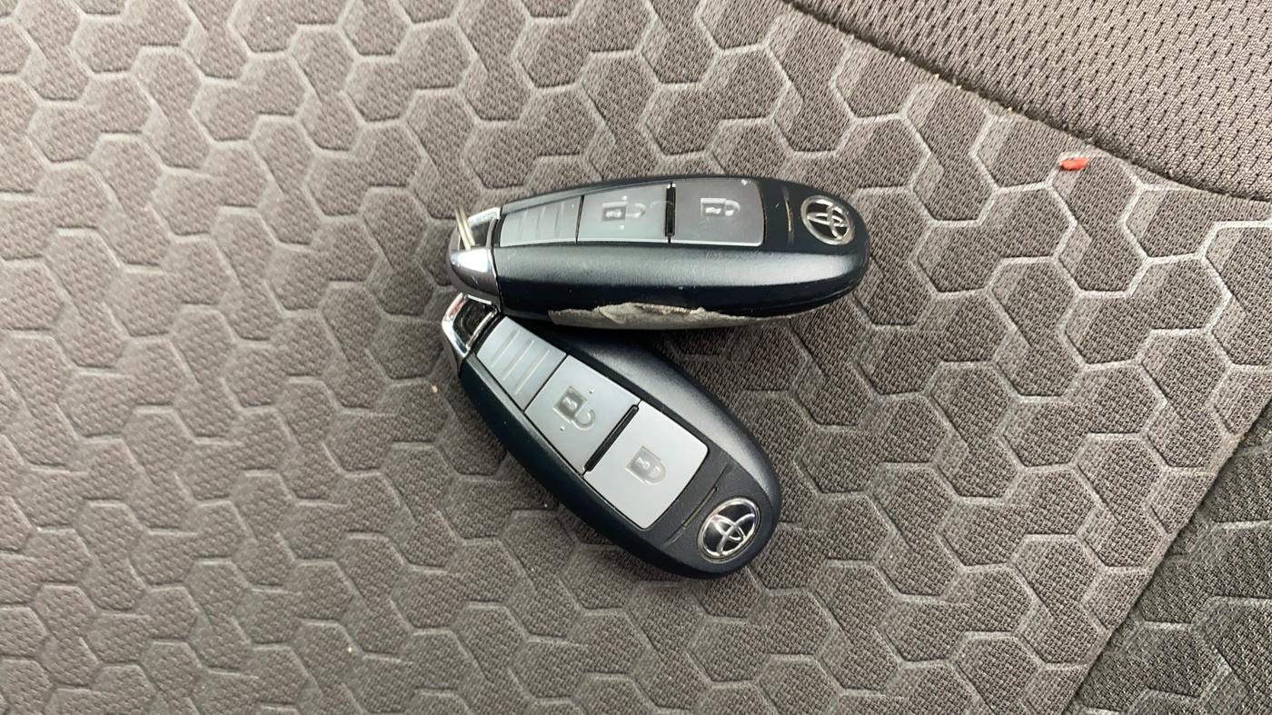 2021 Toyota URBAN CRUISER HIGH GRADE MT, Petrol, Manual, 7,828 km, Key Close Up