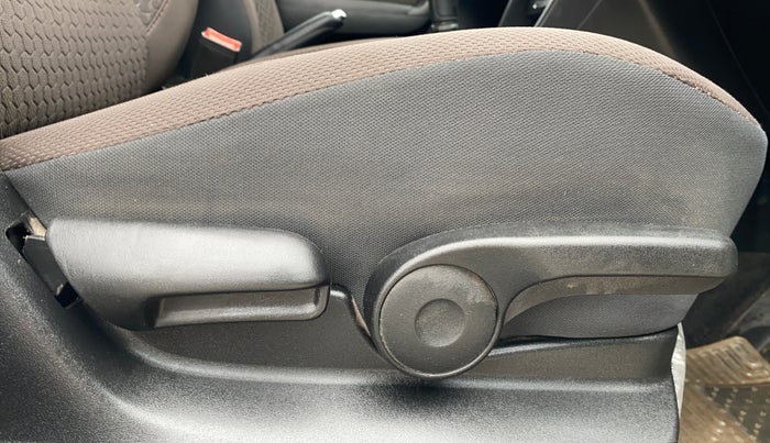 2021 Toyota URBAN CRUISER HIGH GRADE MT, Petrol, Manual, 7,828 km, Driver Side Adjustment Panel