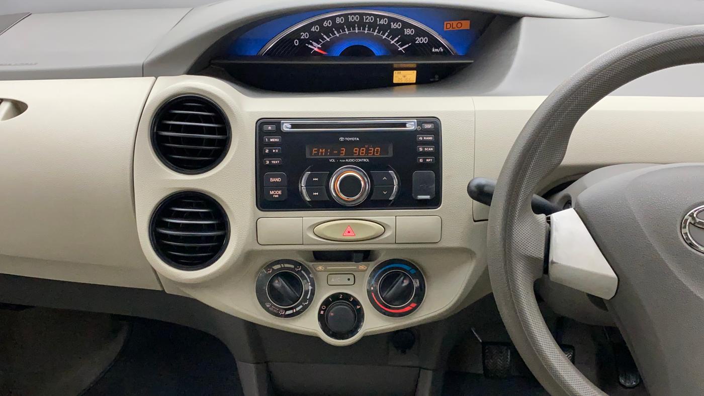 2013 Toyota Etios Liva GD SP, Diesel, Manual, 35,155 km, Air Conditioner