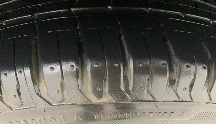 2019 Maruti Dzire ZXI AMT, Petrol, Automatic, 43,752 km, Left Rear Tyre Tread