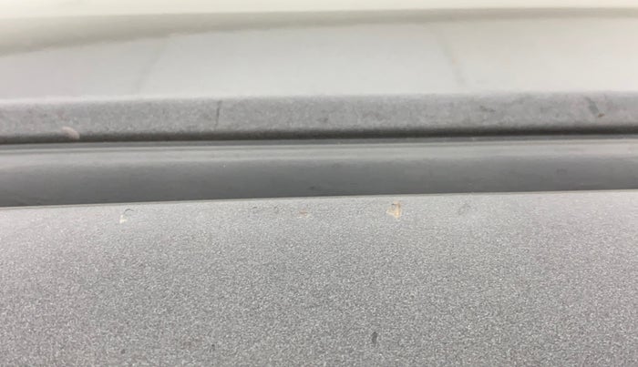 2016 Maruti Ertiga VXI, Petrol, Manual, 75,759 km, Left B pillar - Slightly dented