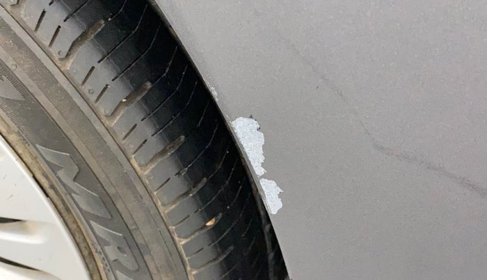 2016 Maruti Ertiga VXI, Petrol, Manual, 75,759 km, Rear bumper - Minor scratches