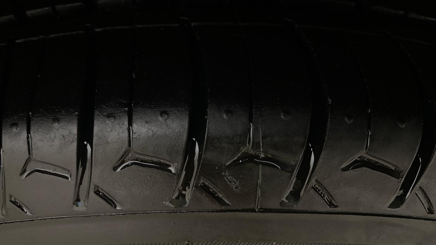 2020 Hyundai AURA SX PLUS 1.2 AMT, Petrol, Automatic, 64,017 km, Left Rear Tyre Tread