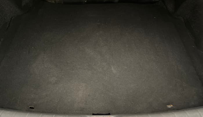 2020 Hyundai AURA SX PLUS 1.2 AMT, Petrol, Automatic, 64,017 km, Boot Inside