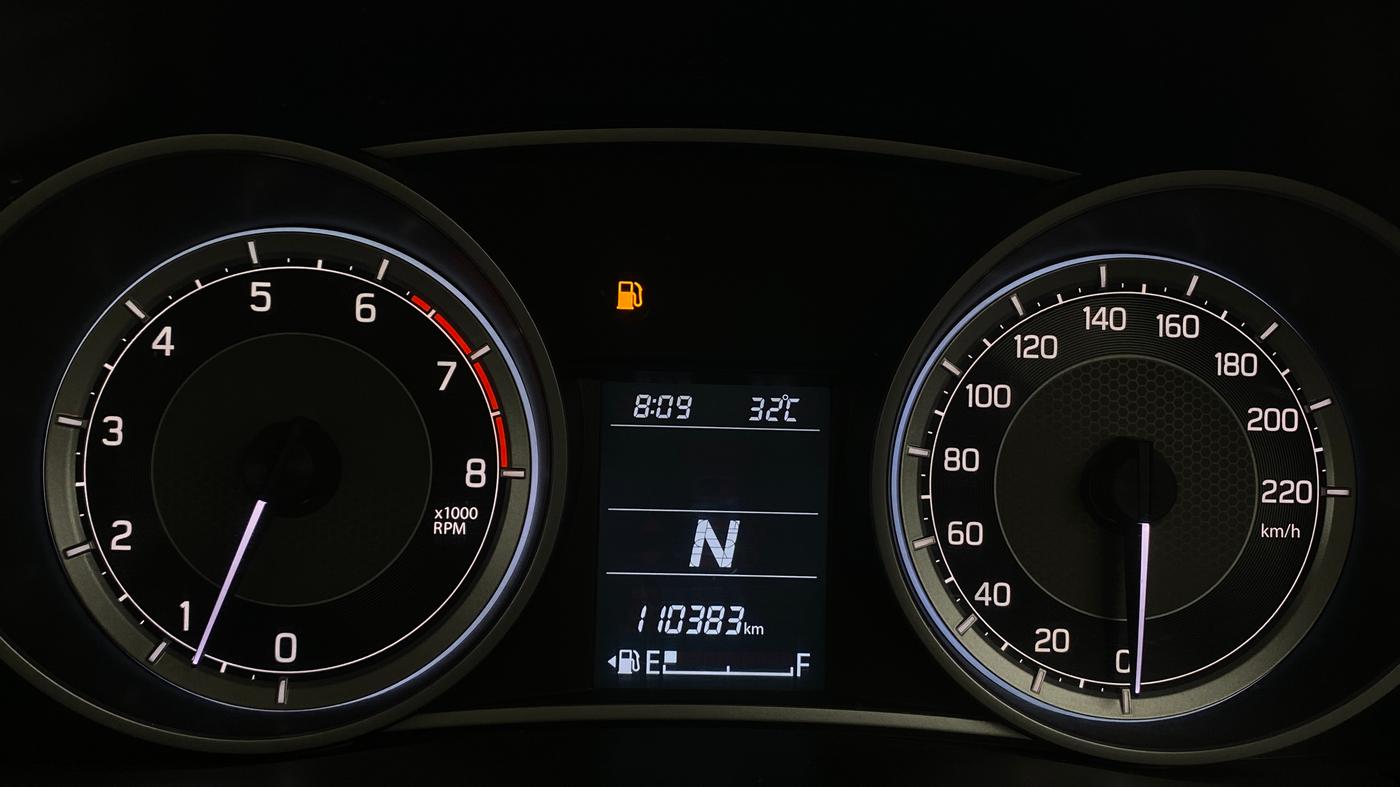 2022 Maruti Dzire ZXI AMT, Petrol, Automatic, 1,10,380 km, Odometer Image