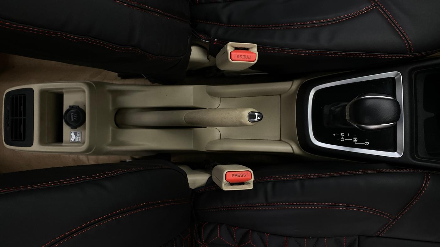 2022 Maruti Dzire ZXI AMT, Petrol, Automatic, 1,10,380 km, Gear Lever