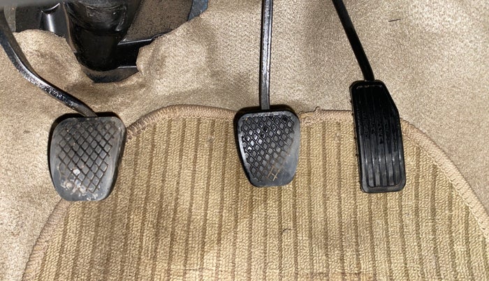 2015 Honda Amaze 1.2L I-VTEC VX, Petrol, Manual, 45,099 km, Pedals