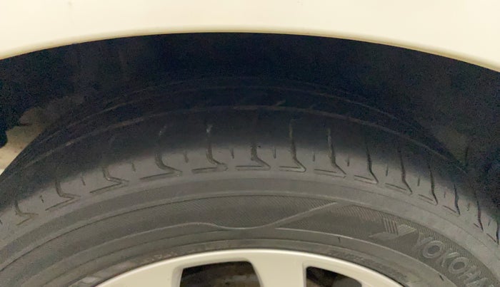 2015 Honda Amaze 1.2L I-VTEC VX, Petrol, Manual, 45,099 km, Right Rear Tyre Tread