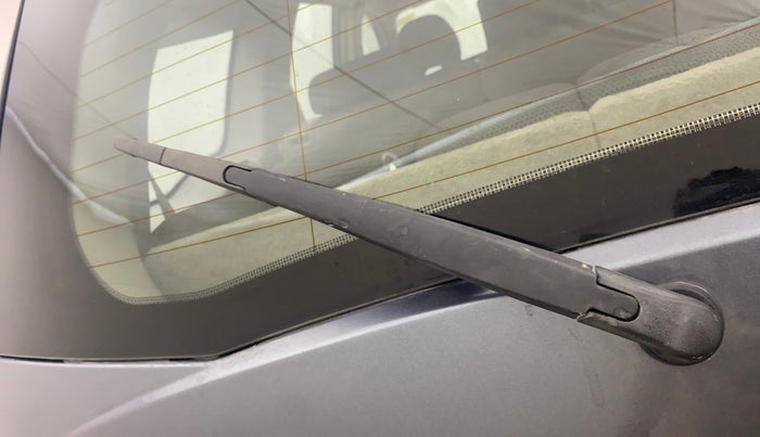 2016 Mahindra XUV500 W6 AT, Diesel, Automatic, 76,499 km, Rear Wiper