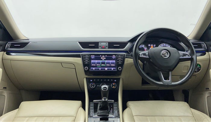 2017 Skoda Superb 1.8 TSI LK AT, Petrol, Automatic, 22,446 km, Dashboard View