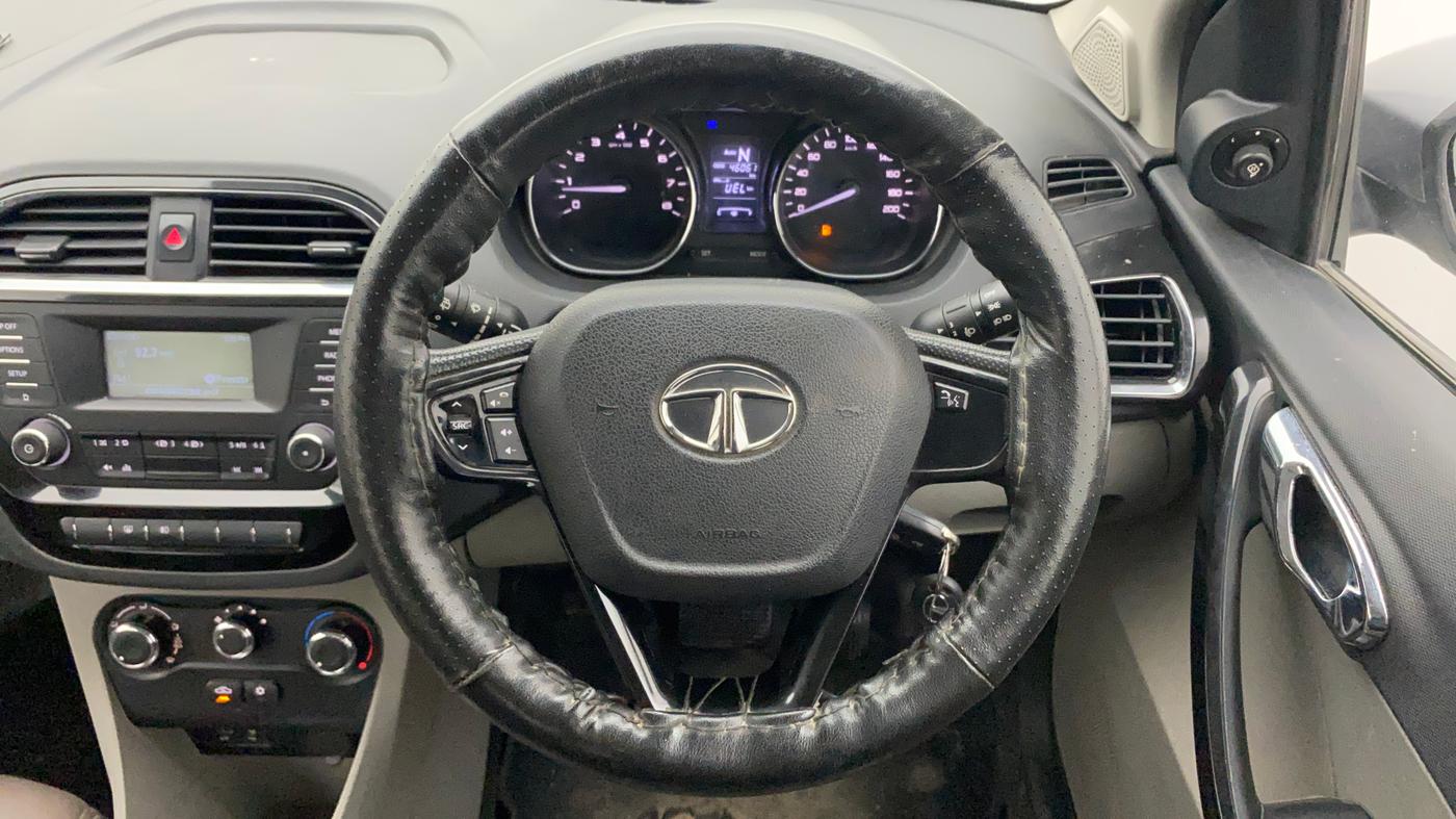 2018 Tata Tiago XZA PETROL, Petrol, Automatic, 45,983 km, Steering Wheel Close Up