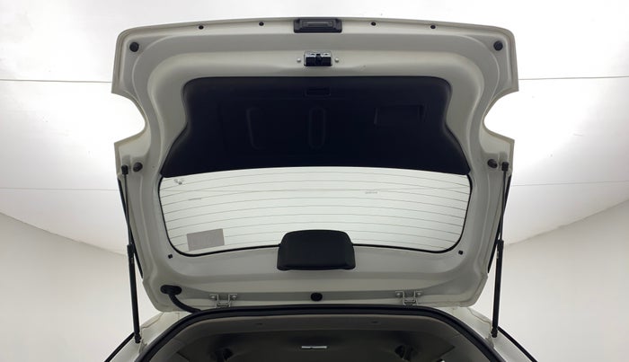 2020 Hyundai VENUE S+ 1.2, Petrol, Manual, 25,343 km, Boot Door Open