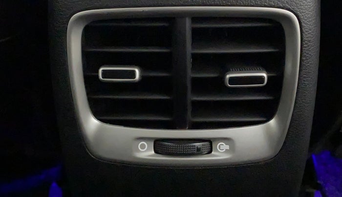 2020 Hyundai VENUE S+ 1.2, Petrol, Manual, 25,343 km, Rear AC Vents