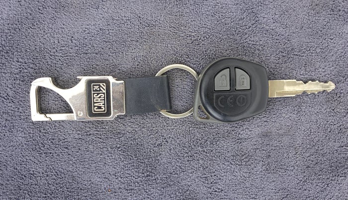 2019 Maruti Dzire VXI, Petrol, Manual, 50,030 km, Key Close Up