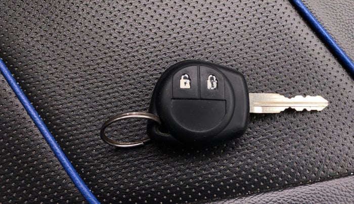 2014 Maruti Wagon R Stingray VXI, Petrol, Manual, 38,624 km, Key Close Up